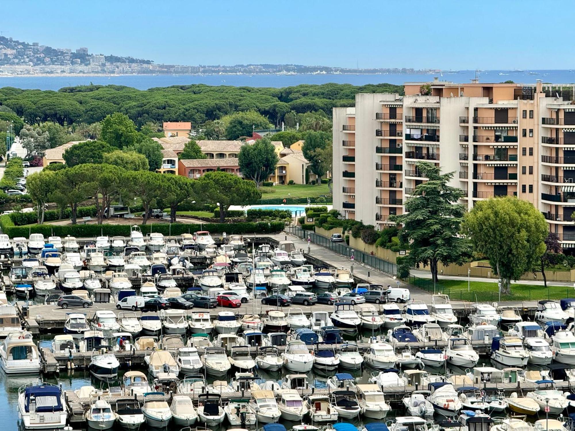My Resid Appart Cannes Marina Vue Mer Mandelieu-La Napoule Exterior photo